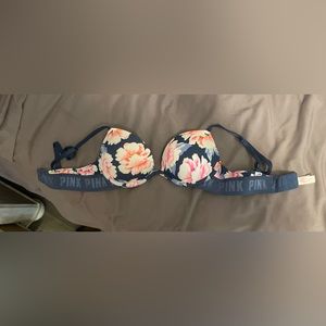 PINK Wear Everywhere Super Push-up Bra